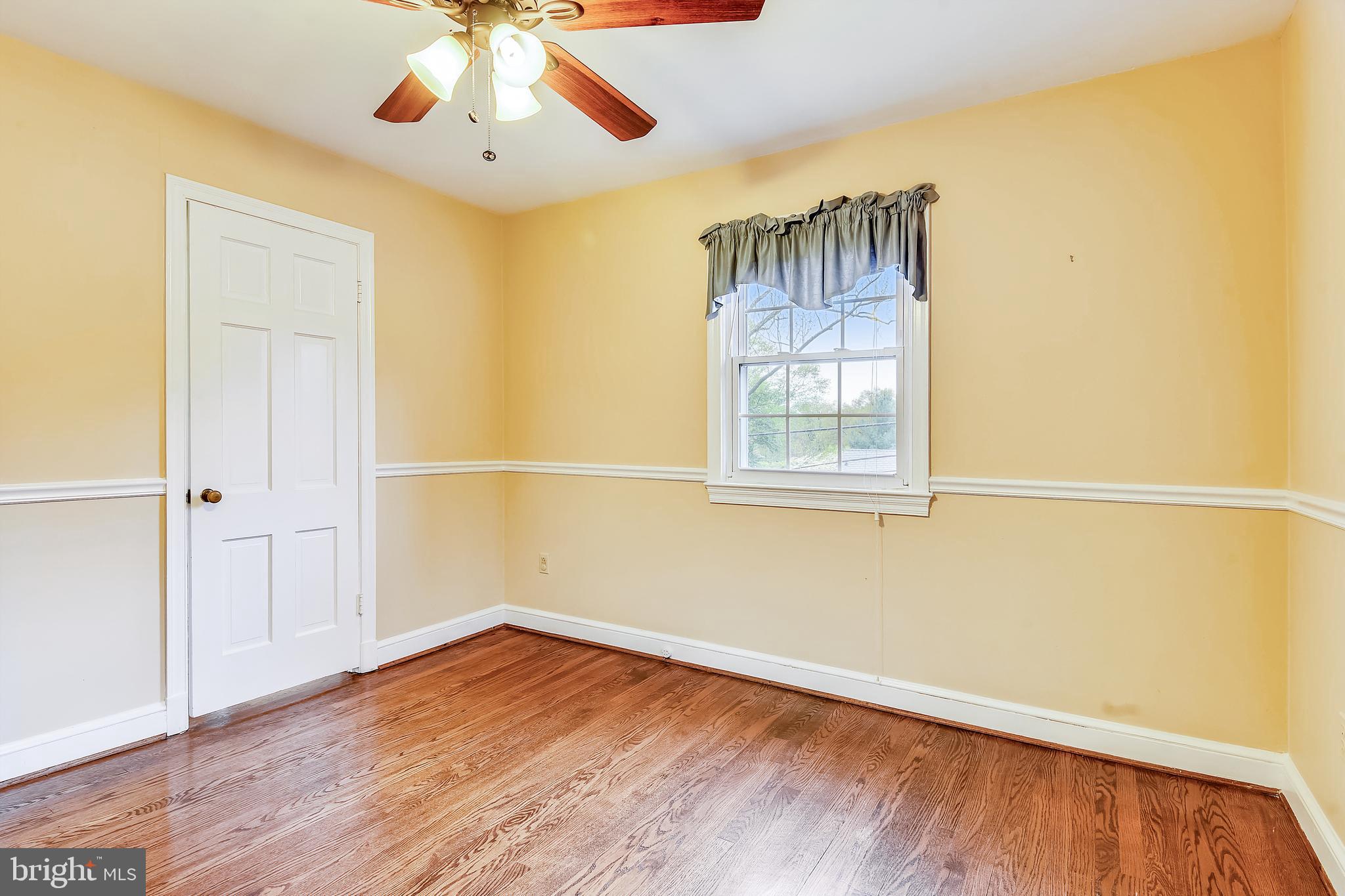 9503 Thornhill Road Silver Spring, MD 20901 - Photo 22 of 46