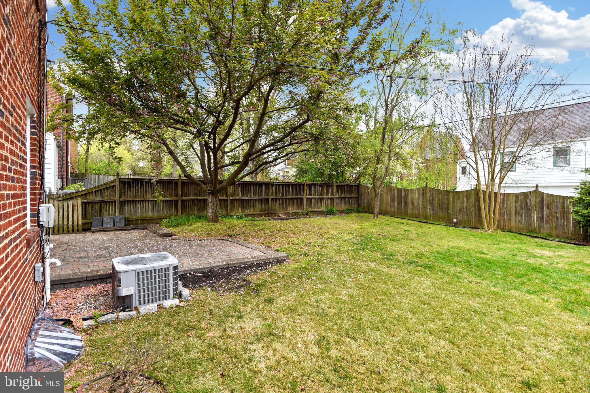 9503 Thornhill Road Silver Spring, MD 20901 - Photo 39 of 46