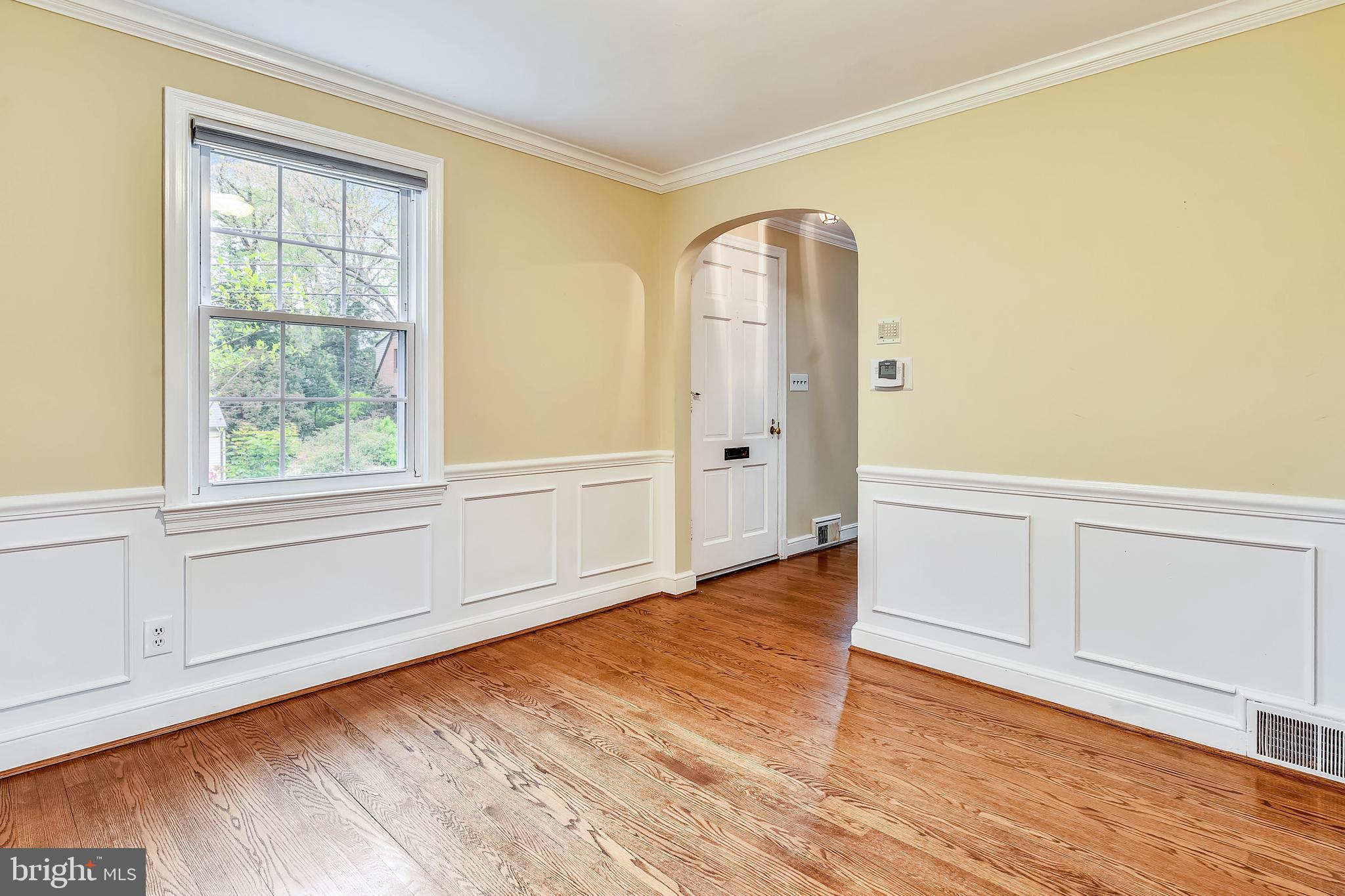 9503 Thornhill Road Silver Spring, MD 20901 - Photo 10 of 46