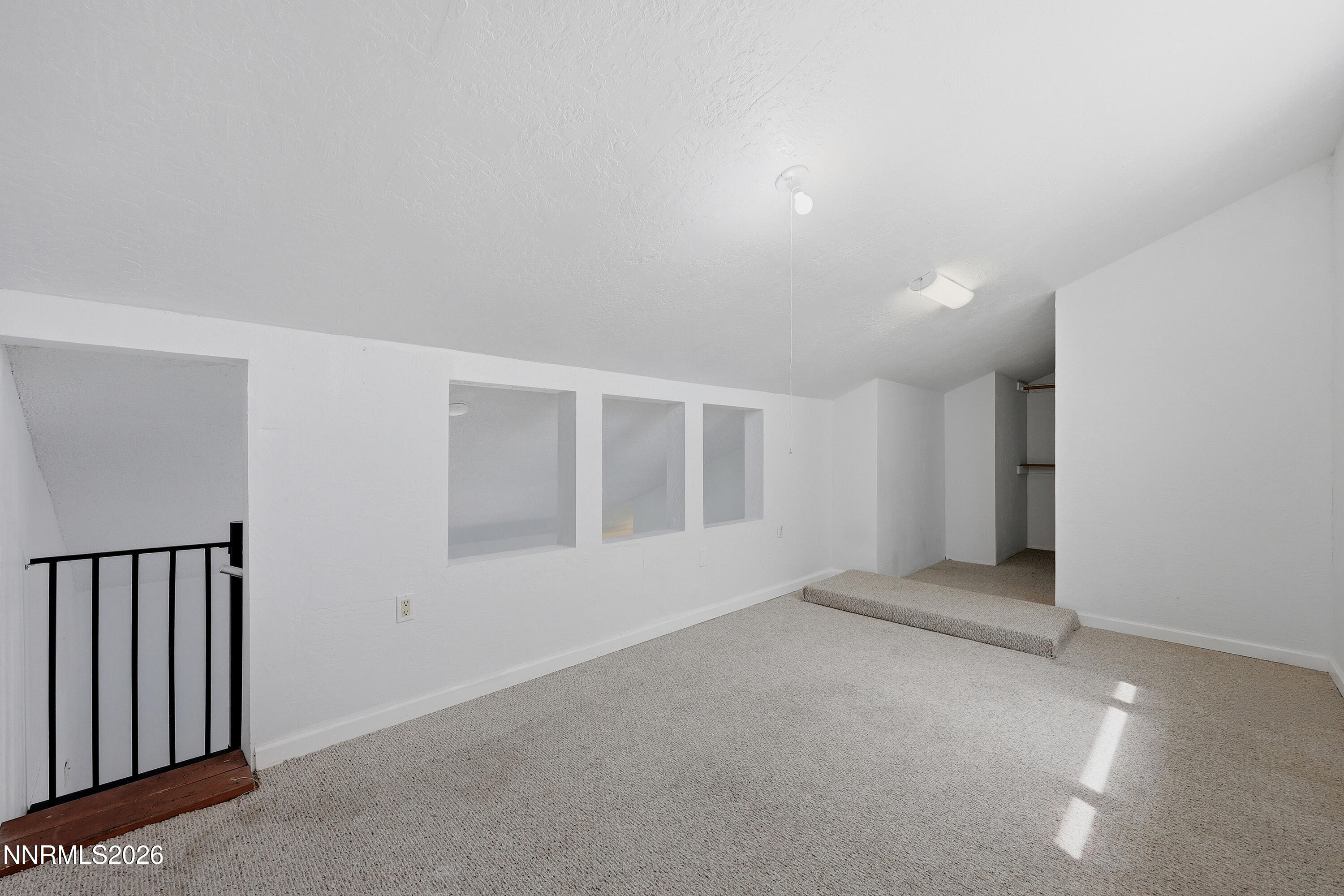 2362 Roundhouse Road Sparks, NV 89431 - Photo 24 of 29 2362_roundhouse_rd_0112