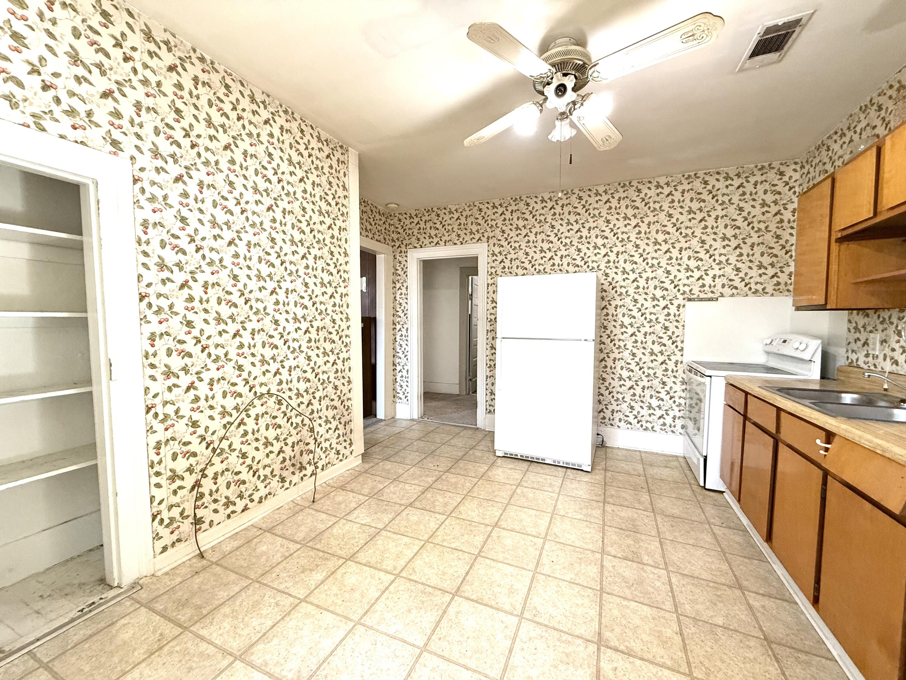 1944 Warren Street Augusta, GA 30904 - Photo 4 of 14 Kitchen