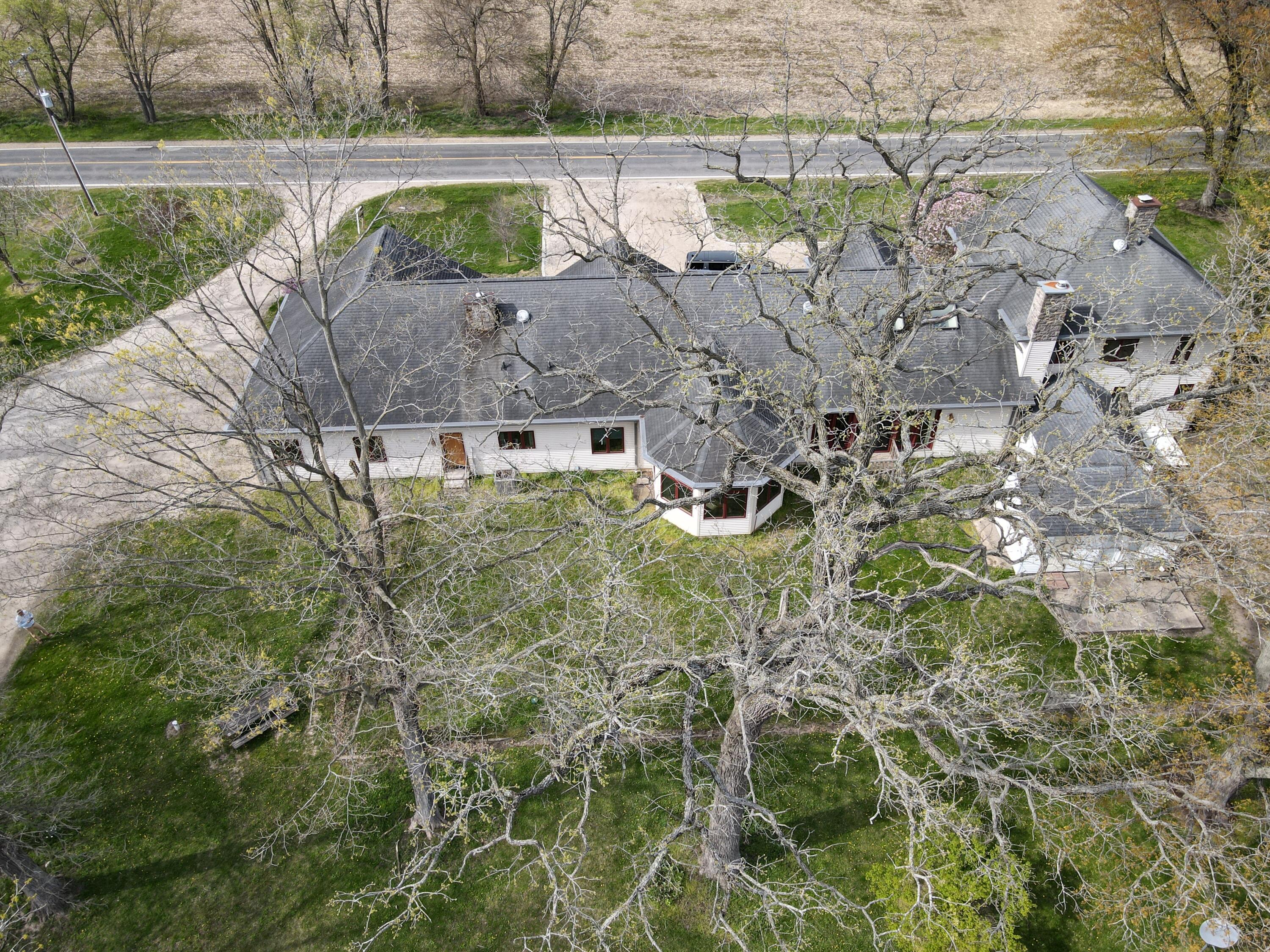 2330 West Bertrand Road Niles, MI 49120 - Photo 21 of 61 dji_fly_20240422_164058_285_171381848998