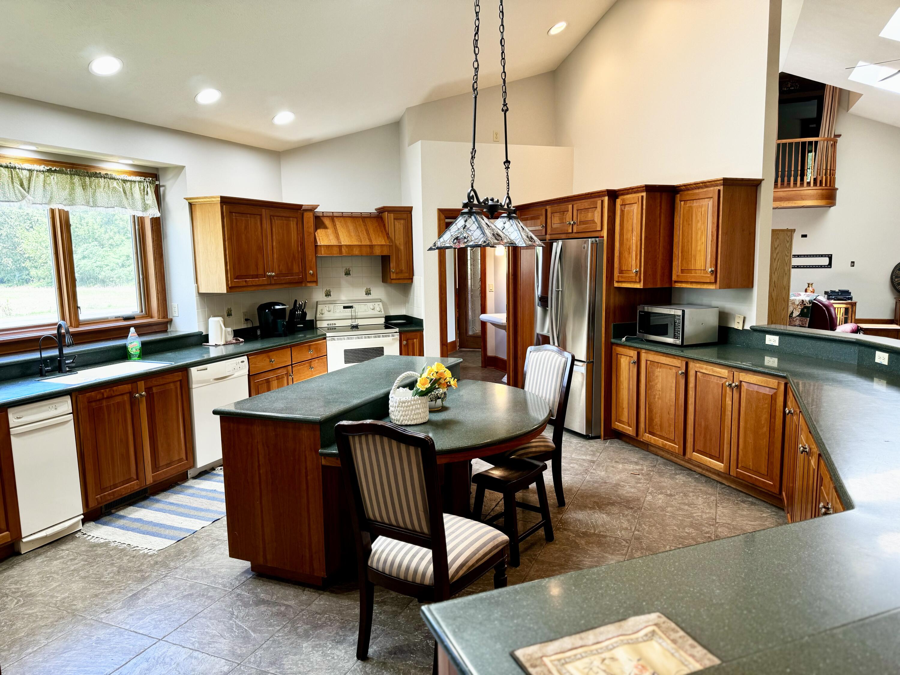 2330 West Bertrand Road Niles, MI 49120 - Photo 42 of 61 IMG_6212