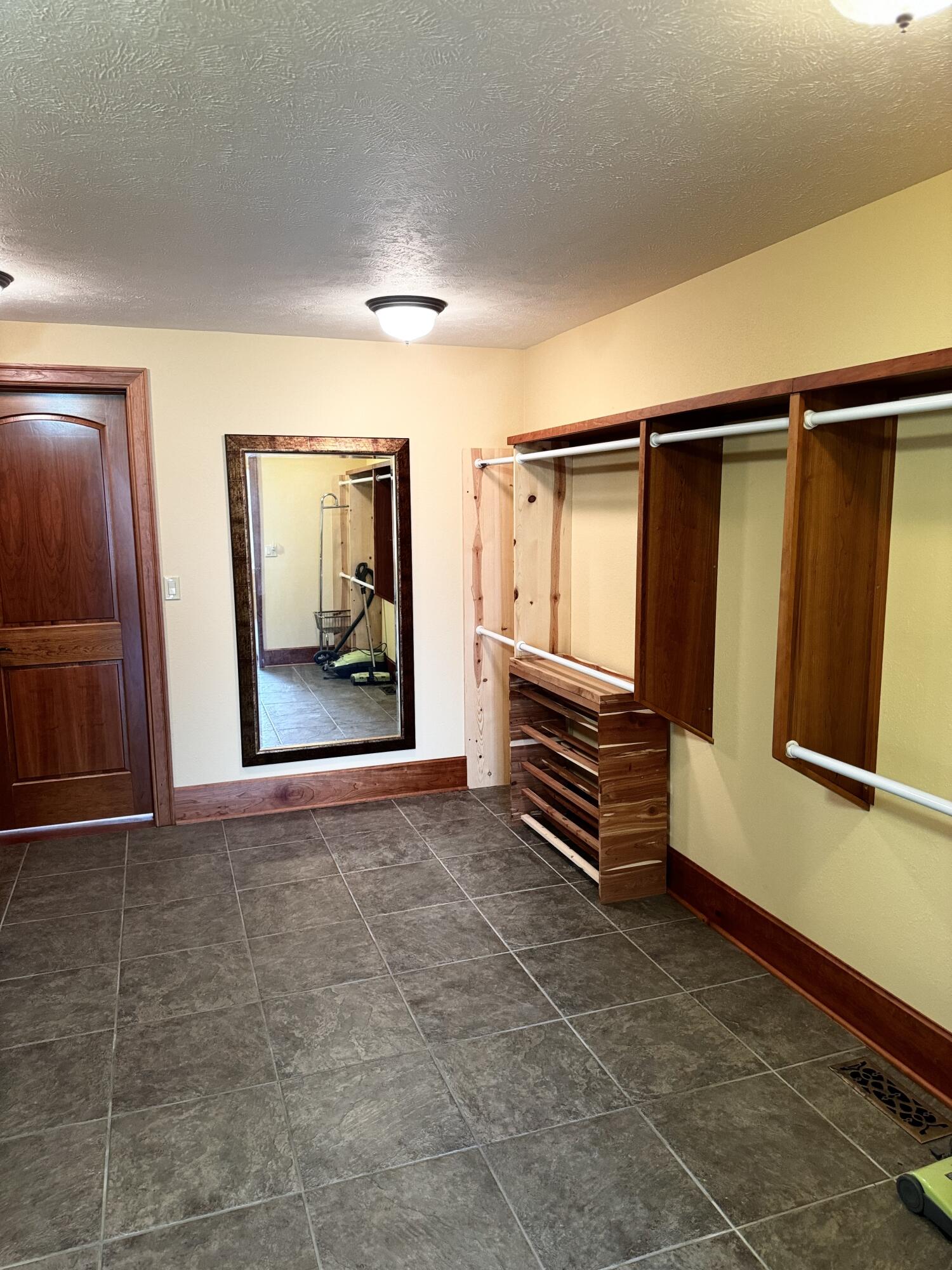2330 West Bertrand Road Niles, MI 49120 - Photo 51 of 61 IMG_5418