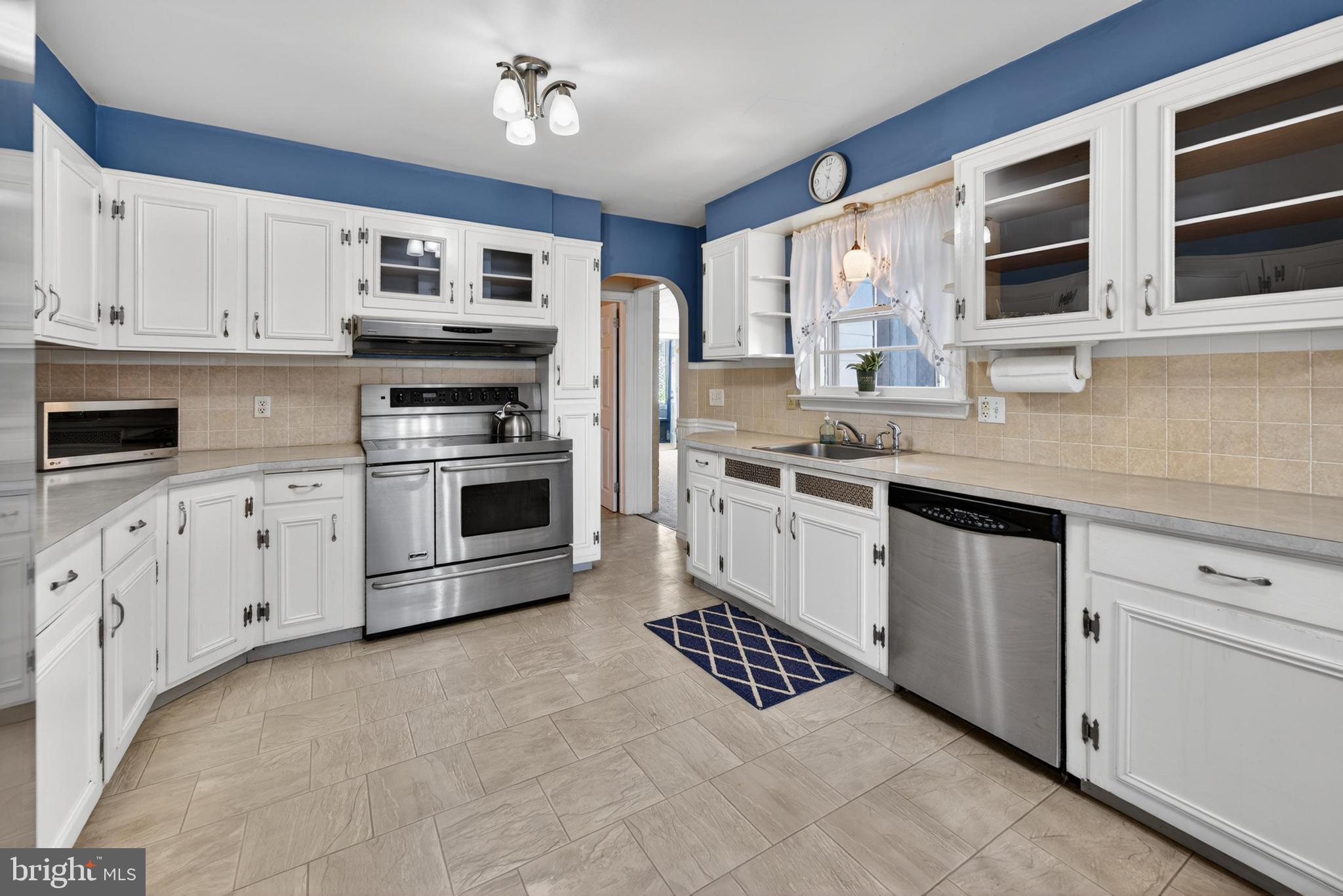 49 West Tomlin Station Road Mickleton, NJ 08056 - Photo 8 of 34