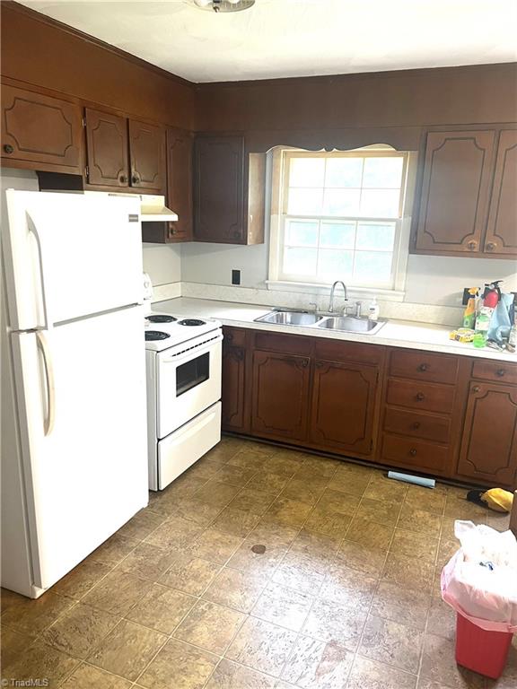 228 Maple Hollow Road Mount Airy, NC 27030 - Photo 16 of 21