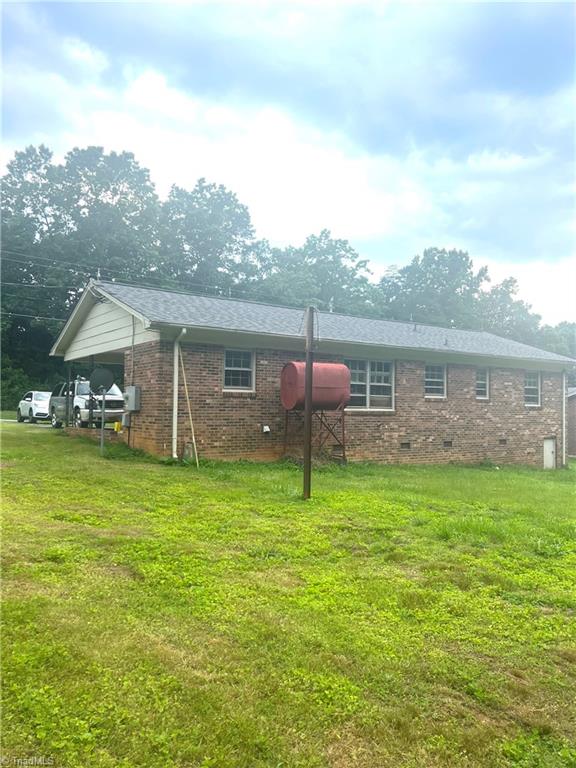 228 Maple Hollow Road Mount Airy, NC 27030 - Photo 8 of 21