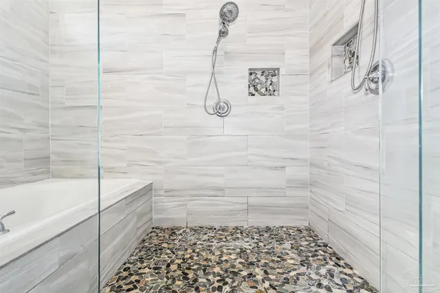 $649,900 | 1469 Sanibel Lane, Gulf Breeze, FL 32563