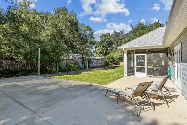 $649,900 | 1469 Sanibel Lane, Gulf Breeze, FL 32563