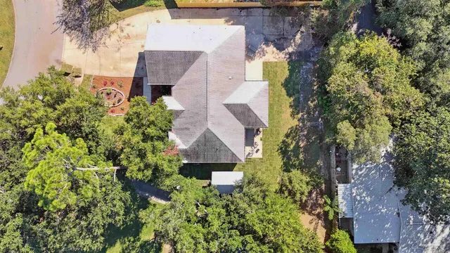 $649,900 | 1469 Sanibel Lane, Gulf Breeze, FL 32563