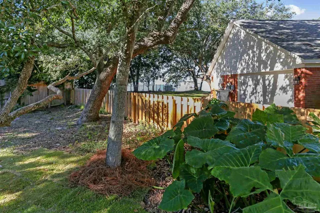 $649,900 | 1469 Sanibel Lane, Gulf Breeze, FL 32563