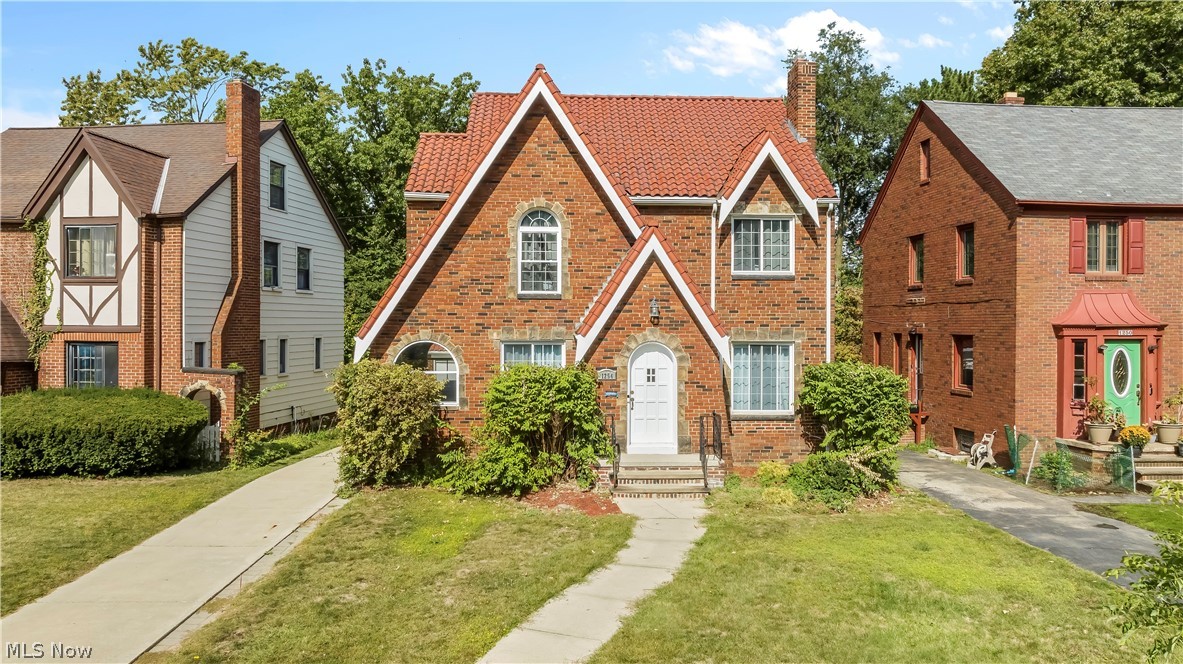 1254 Castleton Road Cleveland Heights, OH 44121 - Photo 1 of 27 Gallery Image 1