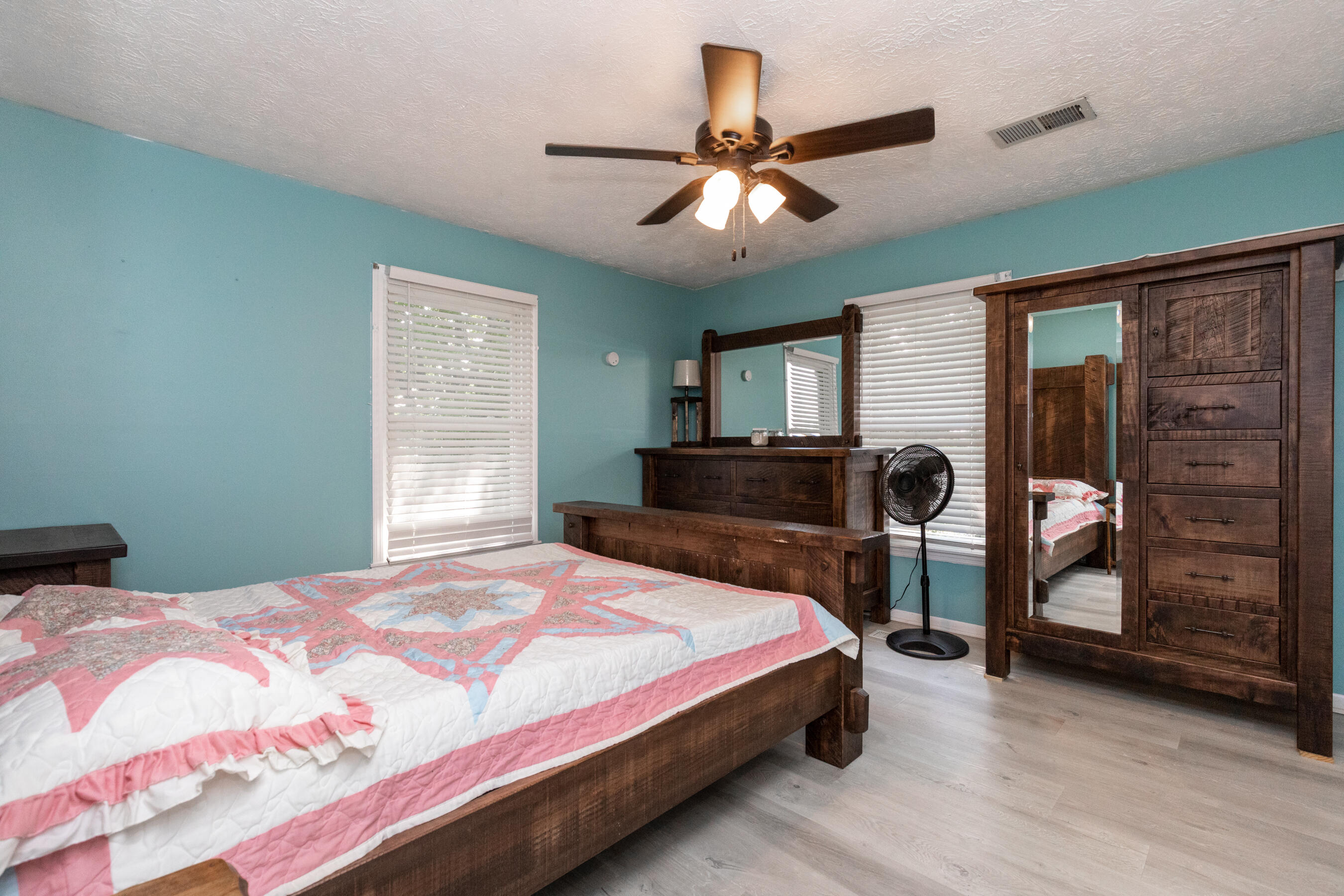 606 Cox Street Perryville, KY 40468 - Photo 18 of 50 Bedroom 1