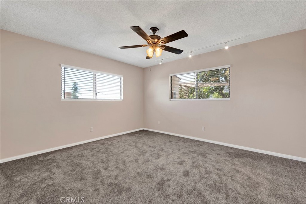 7217 Lonzo Street Tujunga, CA 91042 - Photo 16 of 29