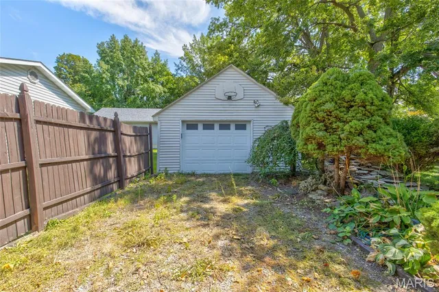 $129,000 | 505 South Lafayette Street, Jerseyville, IL 62052