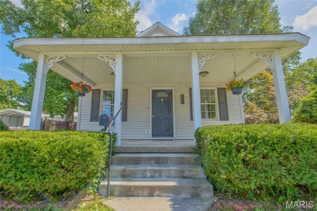 $129,000 | 505 South Lafayette Street, Jerseyville, IL 62052