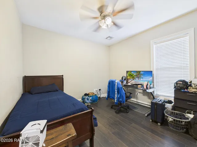 $315,000 | 307-305 Oakview Drive, Broussard, LA 70518