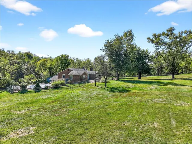 a view of a golf course