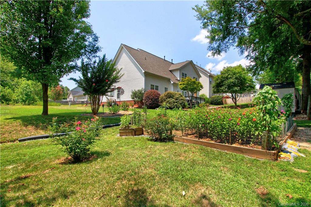 220 Mott Road Mooresville, NC 28115 - Photo 3 of 44 Gallery Image 3