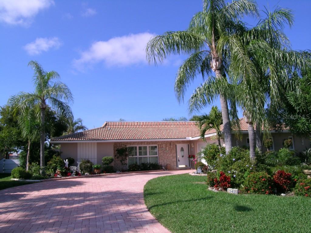 5451 Pilots Place New Port Richey, FL 34652 - Photo 1 of 1 Gallery Image 1
