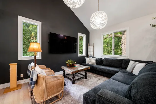 $1,340,000 | 19583 West Goodwin Road, Wilmington, IL 60481