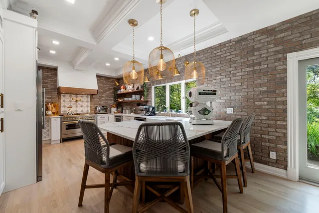 $1,340,000 | 19583 West Goodwin Road, Wilmington, IL 60481