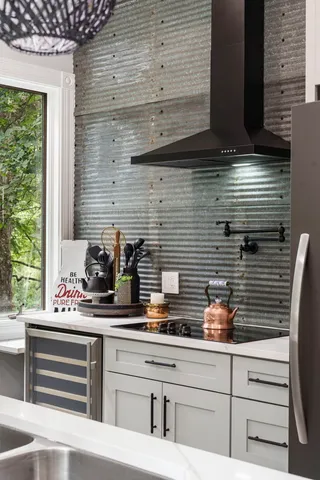 $1,340,000 | 19583 West Goodwin Road, Wilmington, IL 60481