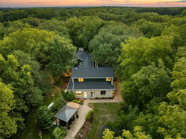 $1,340,000 | 19583 West Goodwin Road, Wilmington, IL 60481