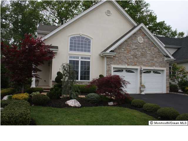 7 Yates Road Manalapan, NJ 07726 - Photo 1 of 3 Primary Photo