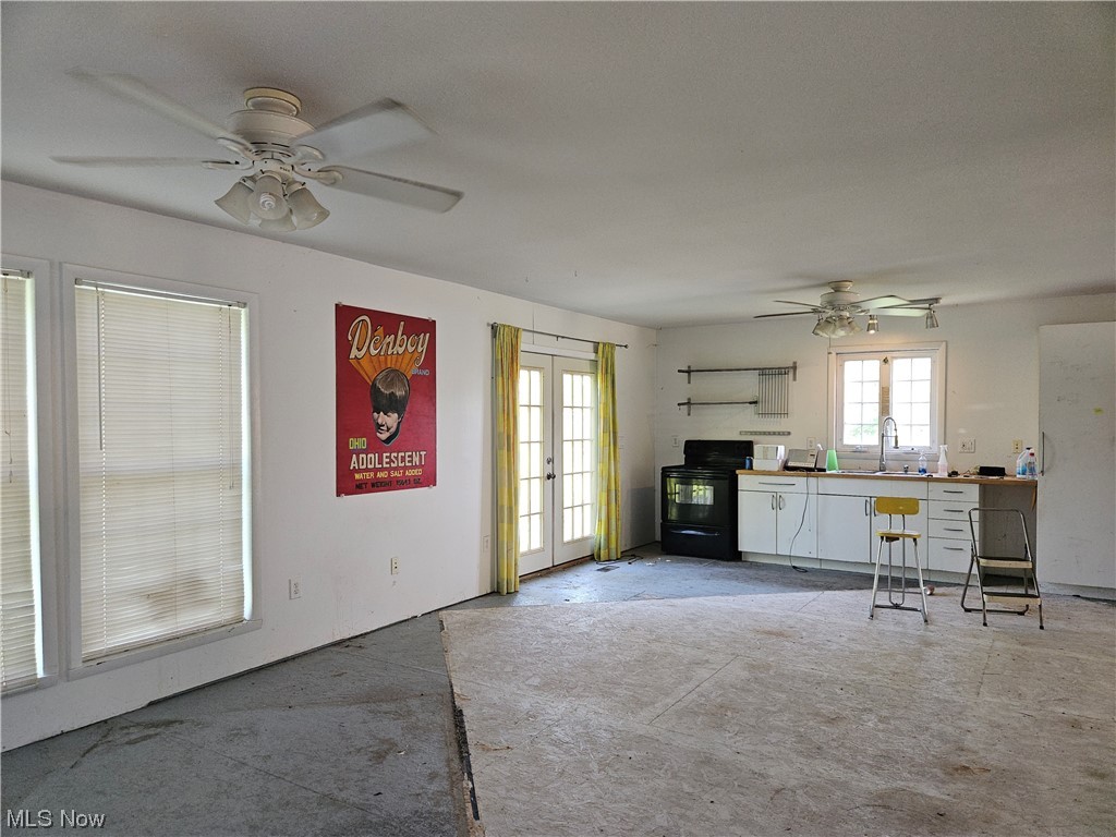 1732 Bantam Ridge Road Steubenville, OH 43953 - Photo 7 of 22 Kitchen area