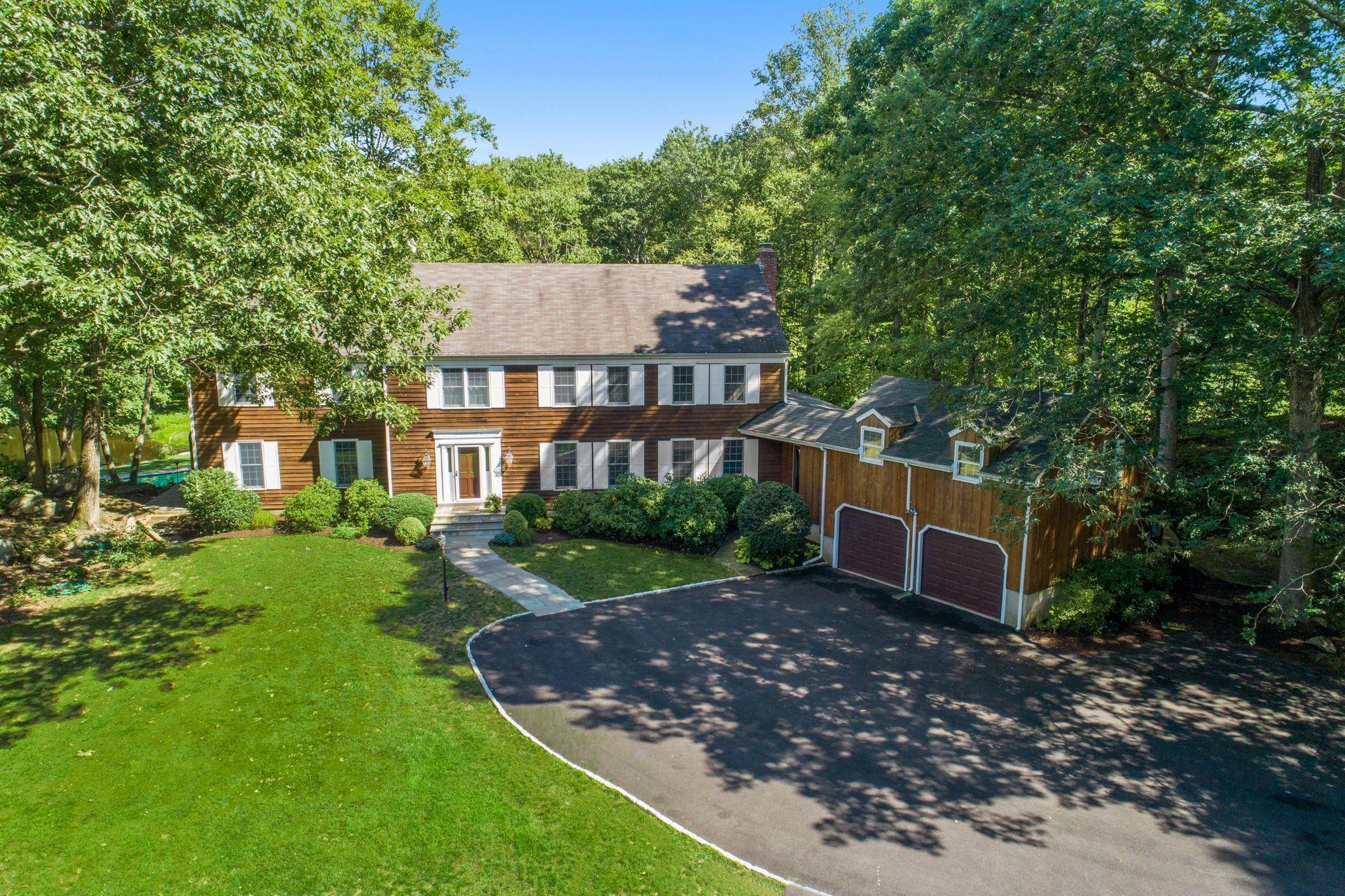 651 Laurel Road New Canaan, CT 06840 - Photo 2 of 34 Front Drone