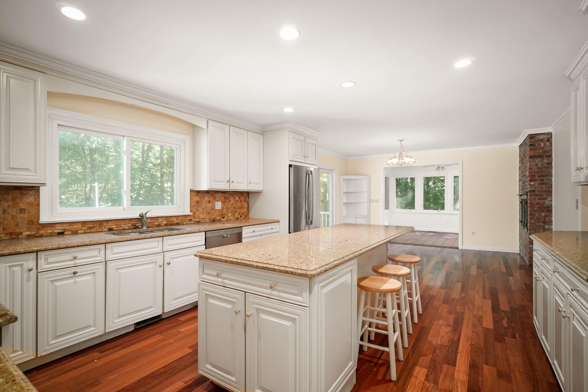 651 Laurel Road New Canaan, CT 06840 - Photo 19 of 34 52