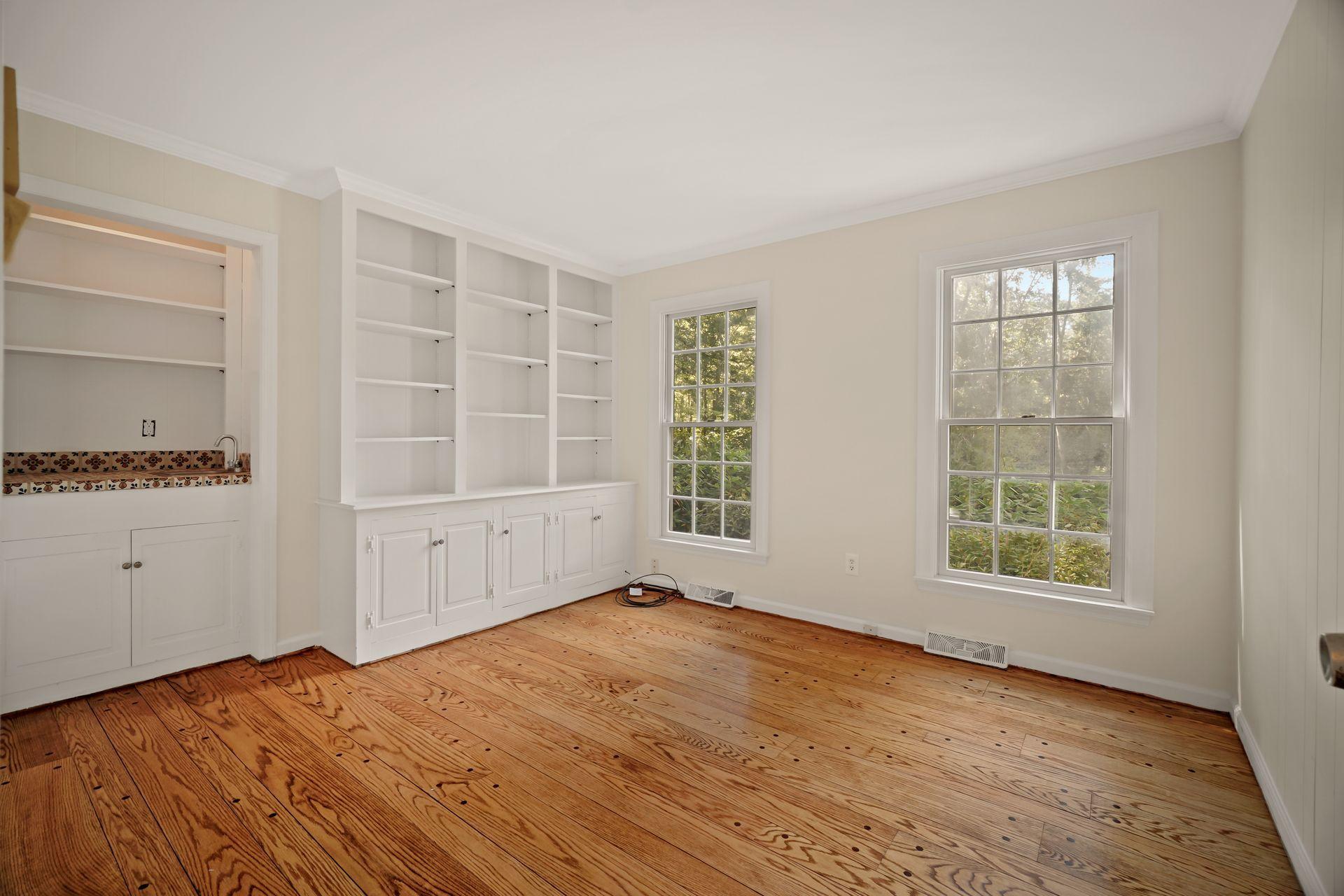 651 Laurel Road New Canaan, CT 06840 - Photo 25 of 34 42