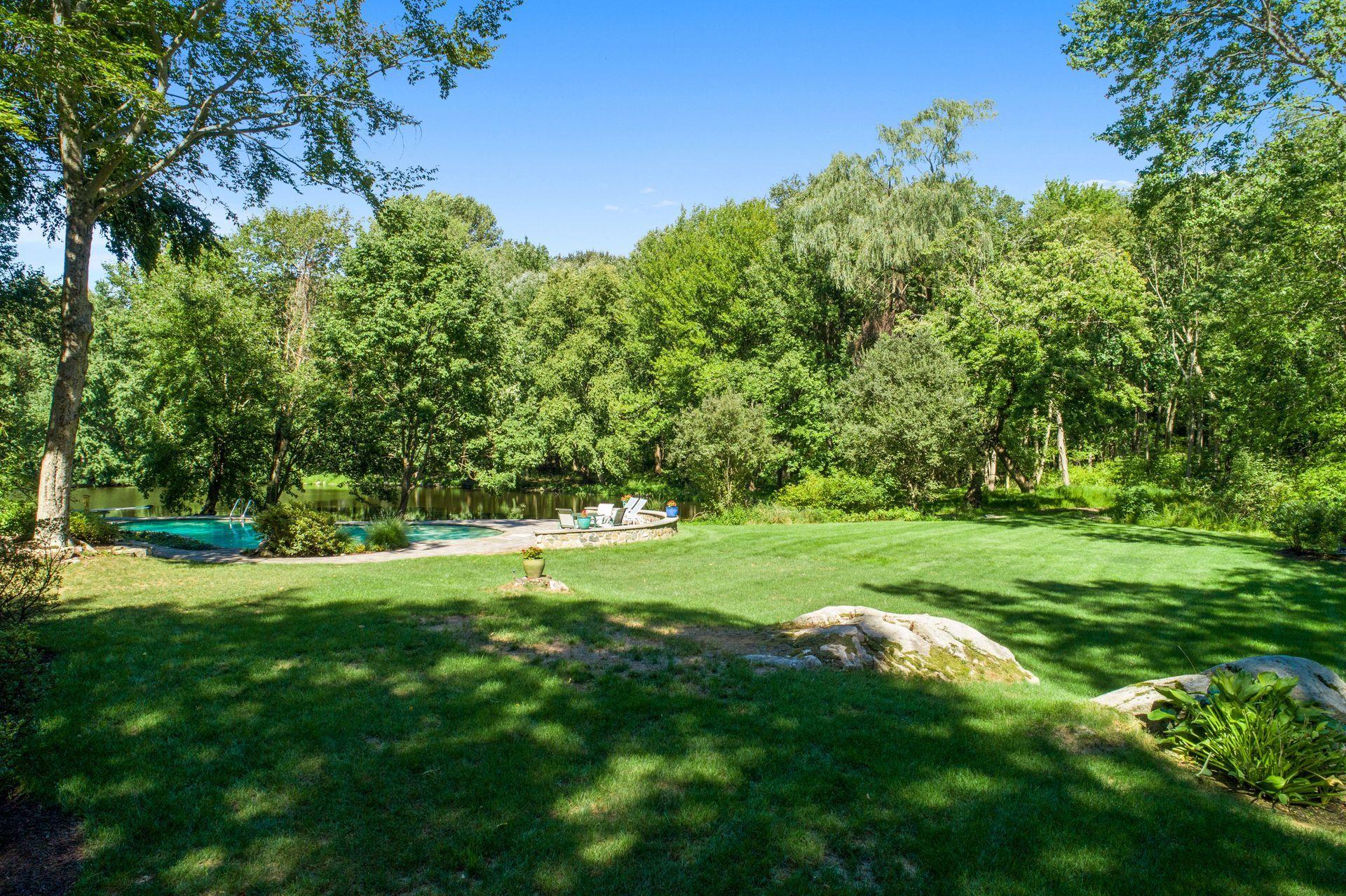651 Laurel Road New Canaan, CT 06840 - Photo 4 of 34 2