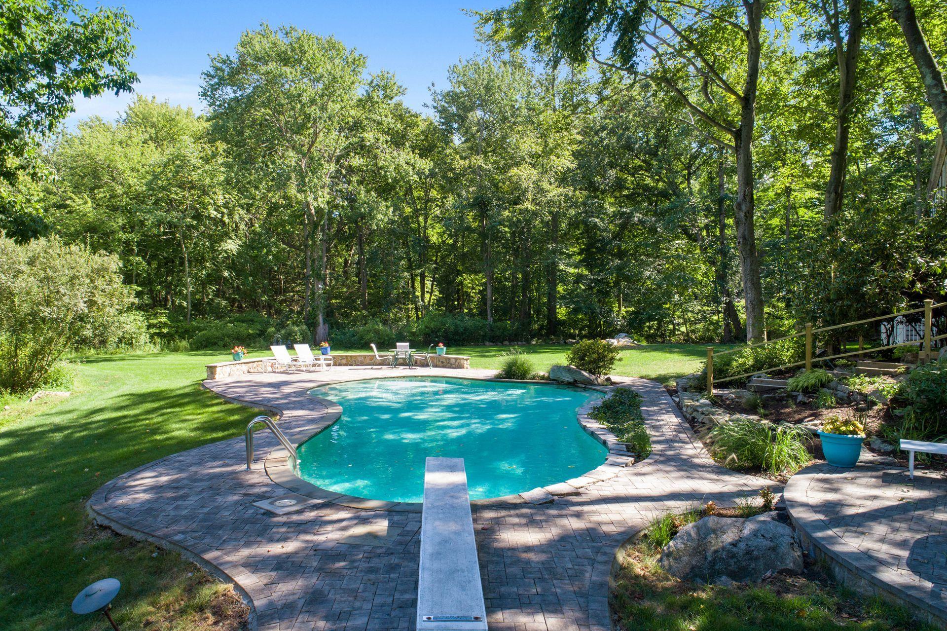 651 Laurel Road New Canaan, CT 06840 - Photo 5 of 34 4