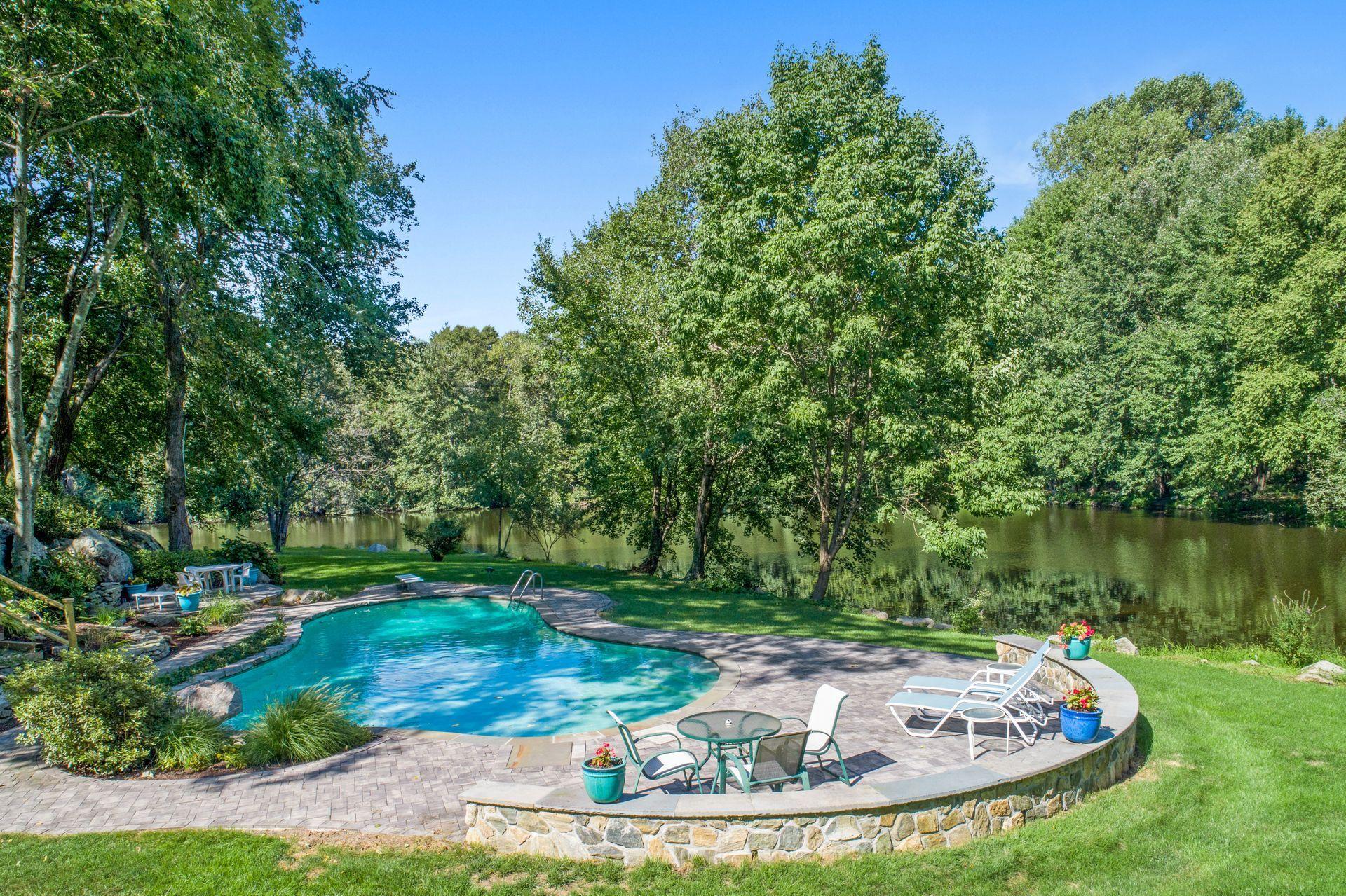 651 Laurel Road New Canaan, CT 06840 - Photo 9 of 34 11