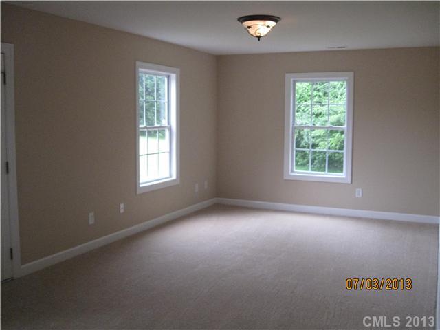 13025 Beatties Ford Road Huntersville, NC 28078 - Photo 2 of 6