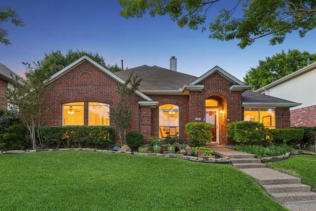 915 Rutgers Court Allen, TX 75002 - Photo 1 of 39 Stunning drive up appeal greets you and your guests at 915 Rutgers Court.