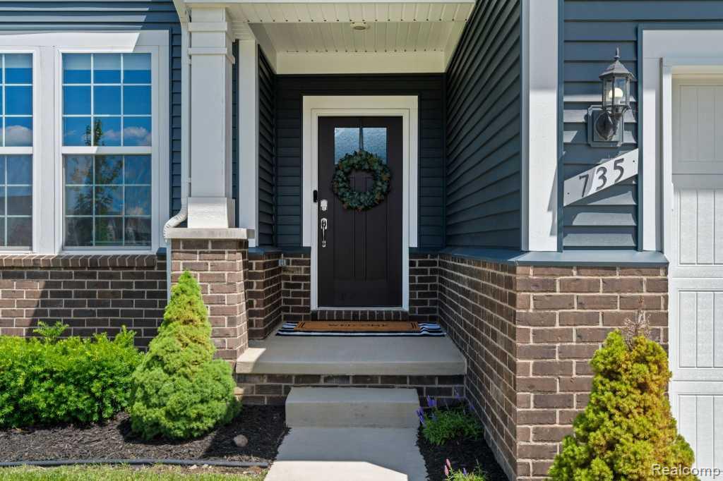 735 Risdon Trail North Saline, MI 48176 - Photo 4 of 98