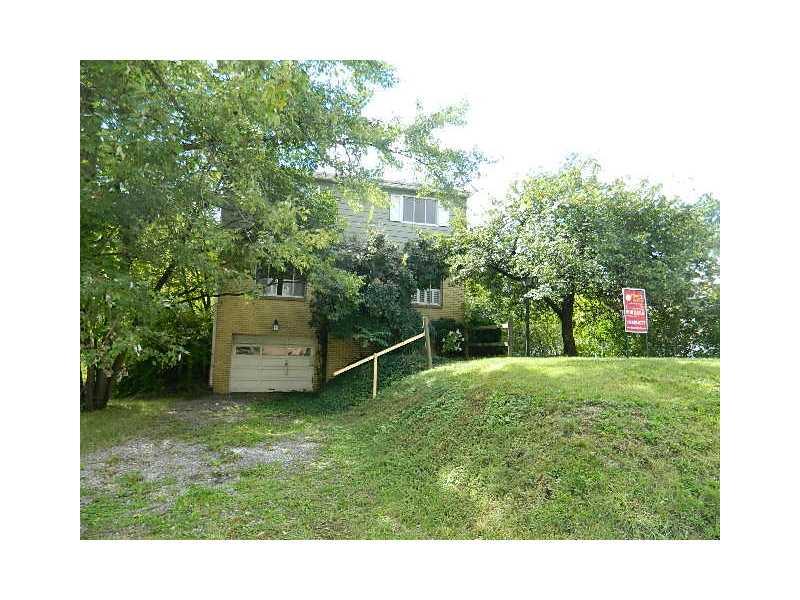 340 Hulton Road Penn Hills, PA 15147 - Photo 1 of 10 Exterior Front.