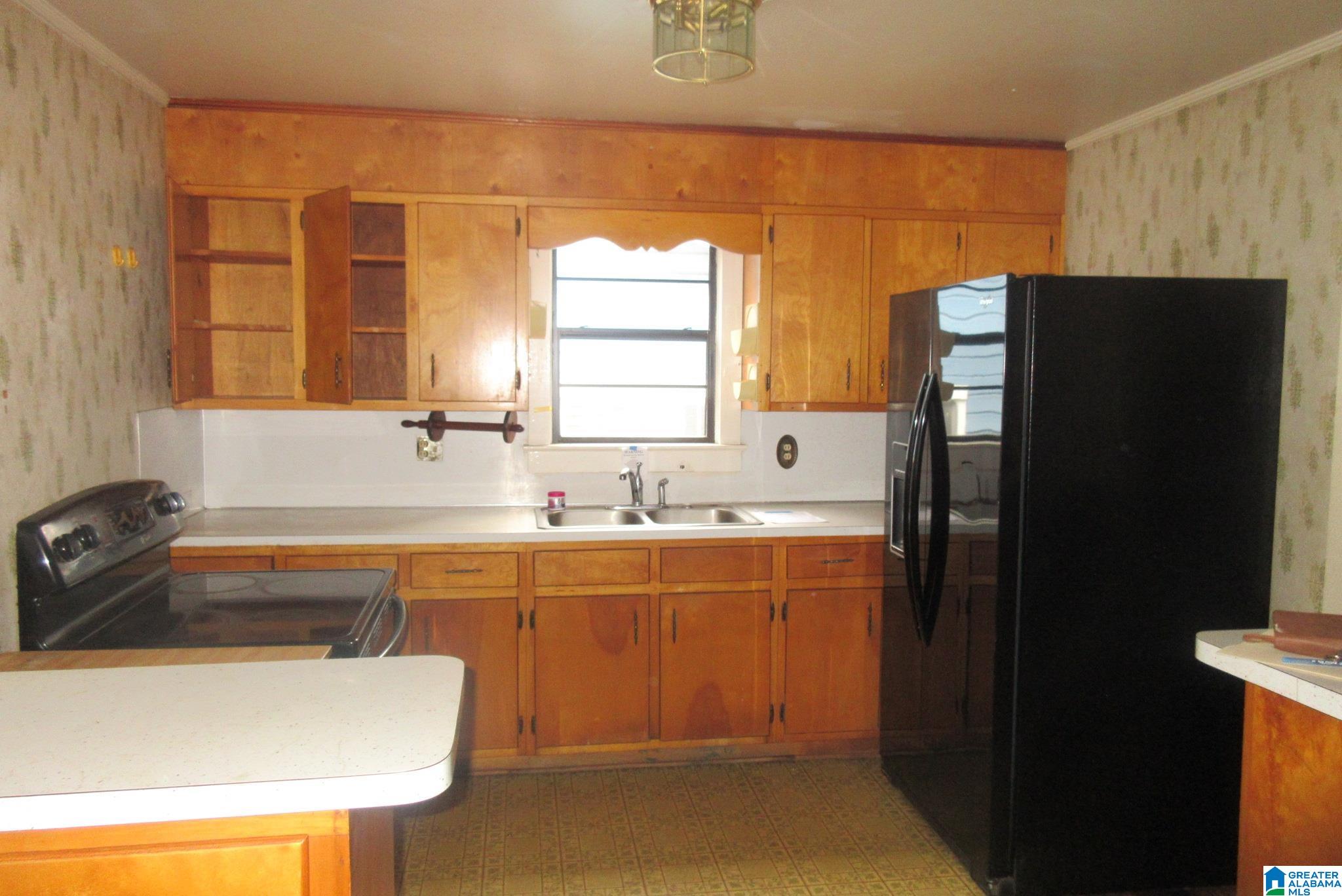 1125 15th Way Southwest Birmingham, AL 35211 - Photo 7 of 8