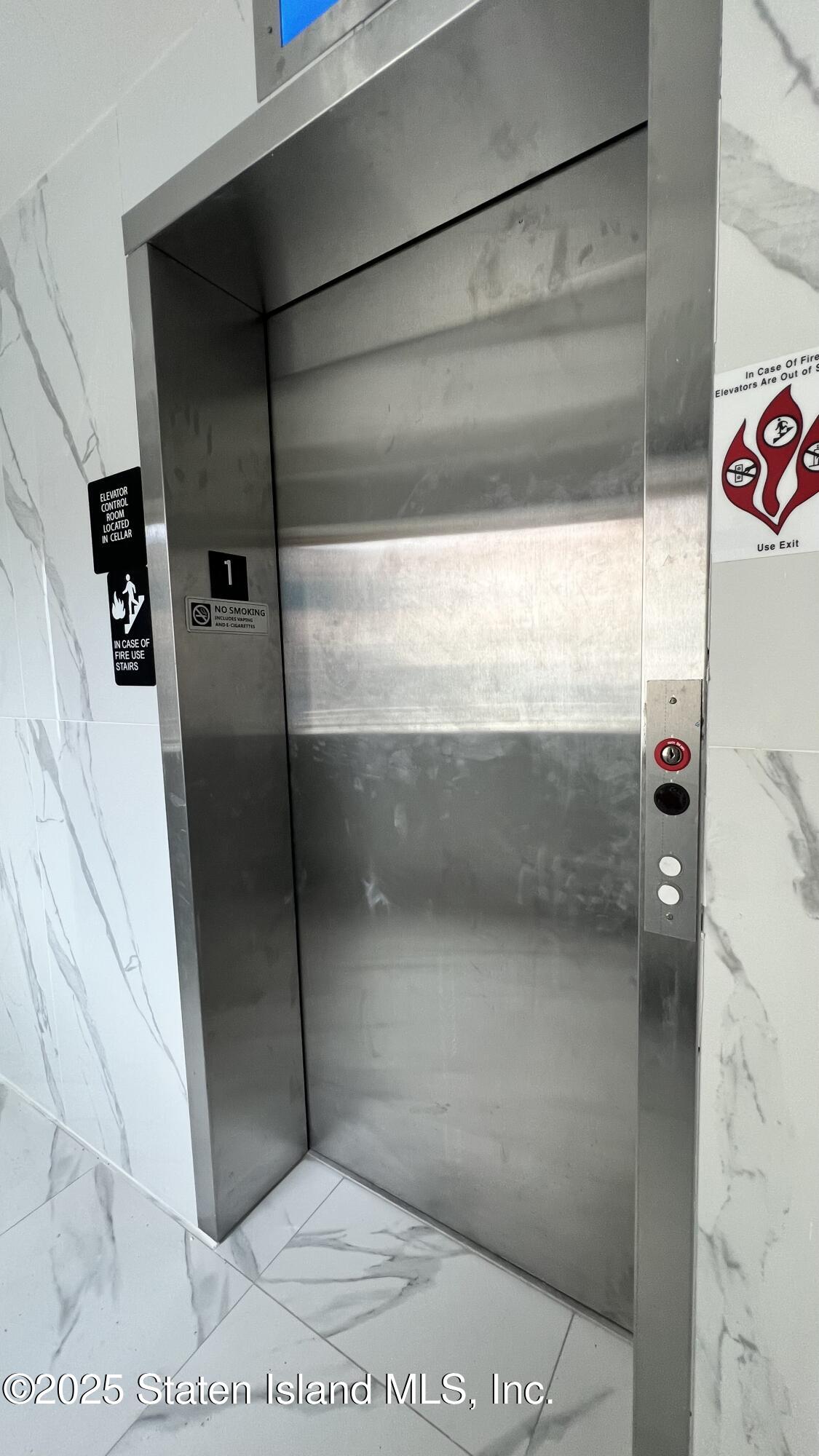 3865 Amboy Road, Unit 2G Staten Island, NY 10308 - Photo 2 of 27 a bathroom with a shower