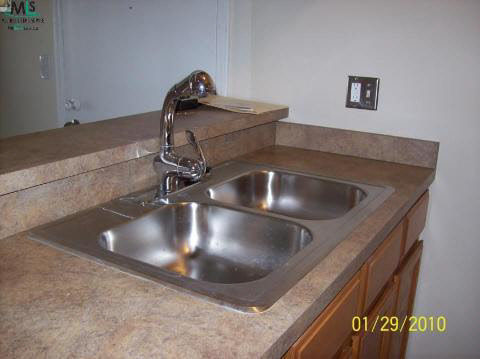 29125 Hayes Road, Unit A16 Warren, MI 48088 - Photo 5 of 12 933536-4.JPG