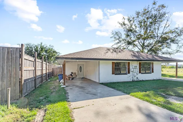 $1,350 | 1311 Bauerle Road, Unit B, Hammond, LA 70403