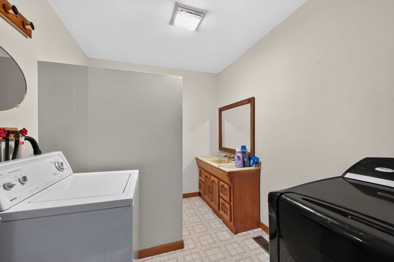 2067 Shaw Road Amboy, IL 61310 - Photo 22 of 45