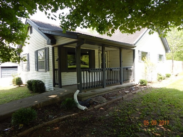121 Yockey Road Bedford, IN 47421 - Photo 1 of 18