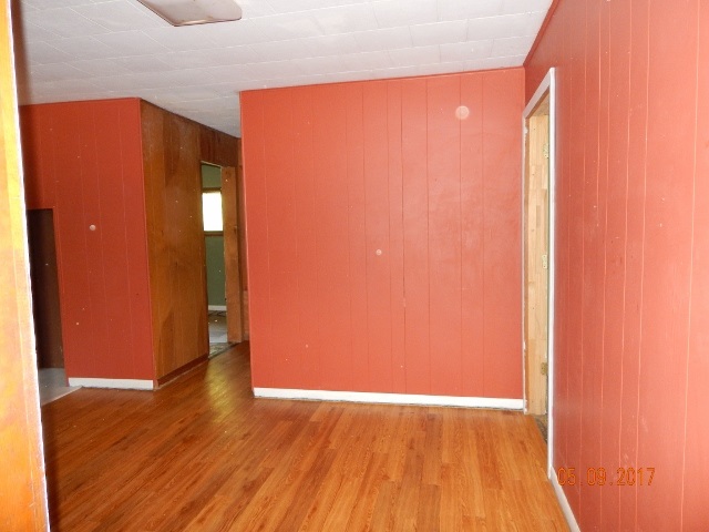 121 Yockey Road Bedford, IN 47421 - Photo 11 of 18
