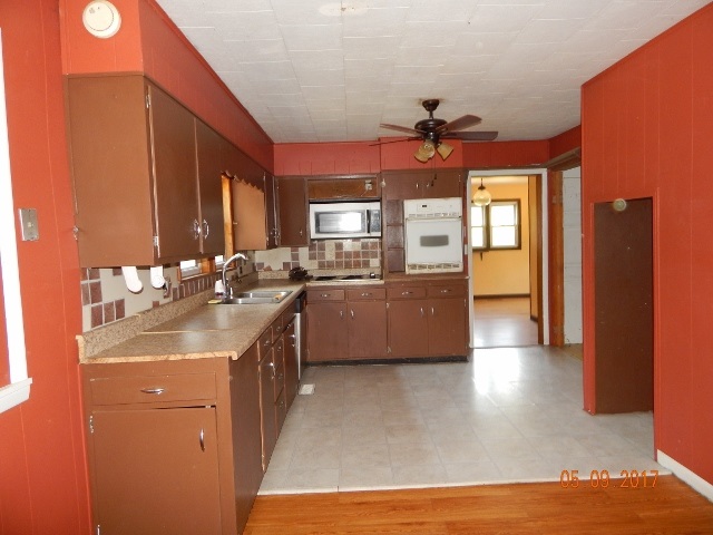 121 Yockey Road Bedford, IN 47421 - Photo 12 of 18