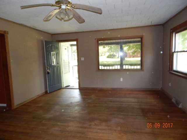 121 Yockey Road Bedford, IN 47421 - Photo 10 of 18