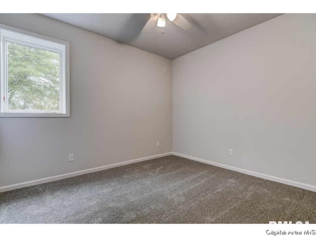 2705 Newcastle Court Springfield, IL 62711 - Photo 24 of 36 Gallery Image 24